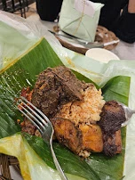 Nasi Bungkus 2 Meat 2 Veg